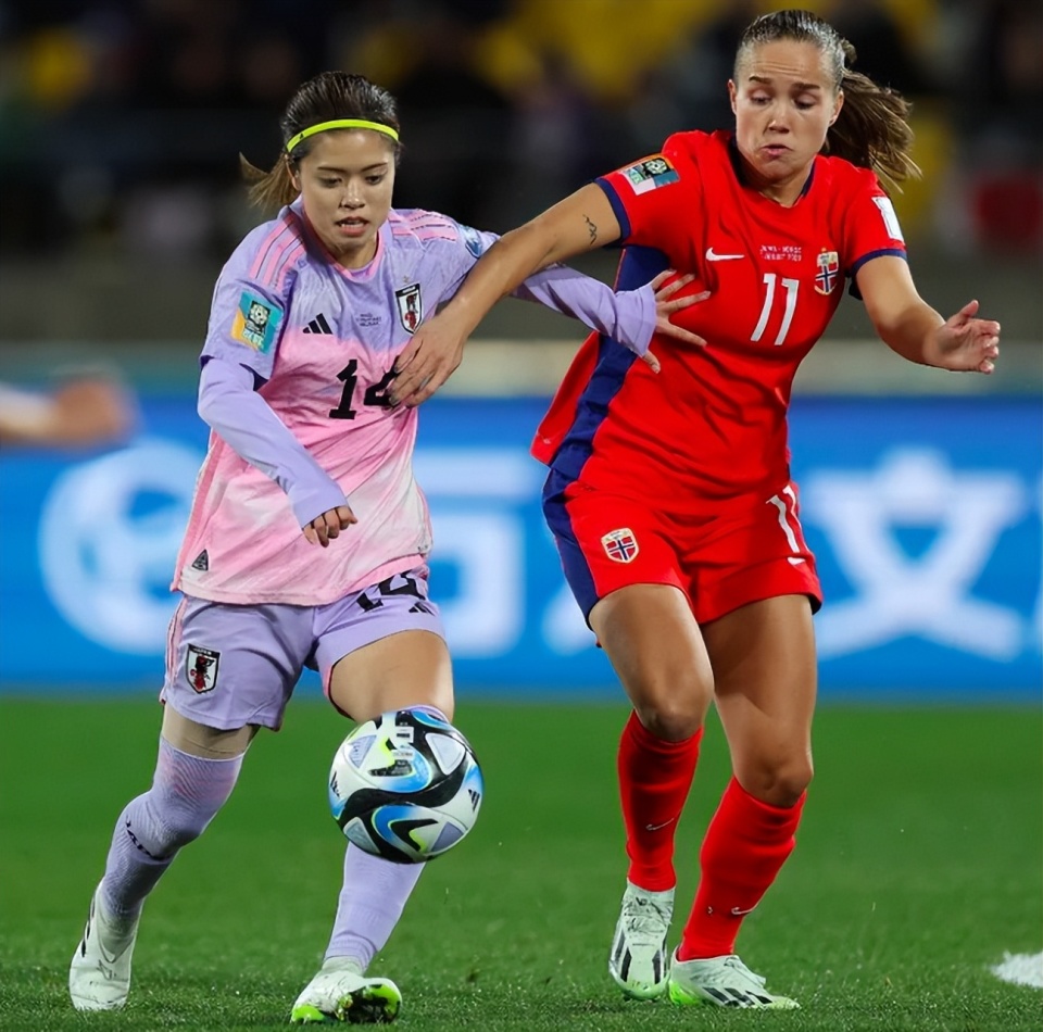 苏格兰女足大胜挪威，成功晋级欧洲杯正赛的简单介绍