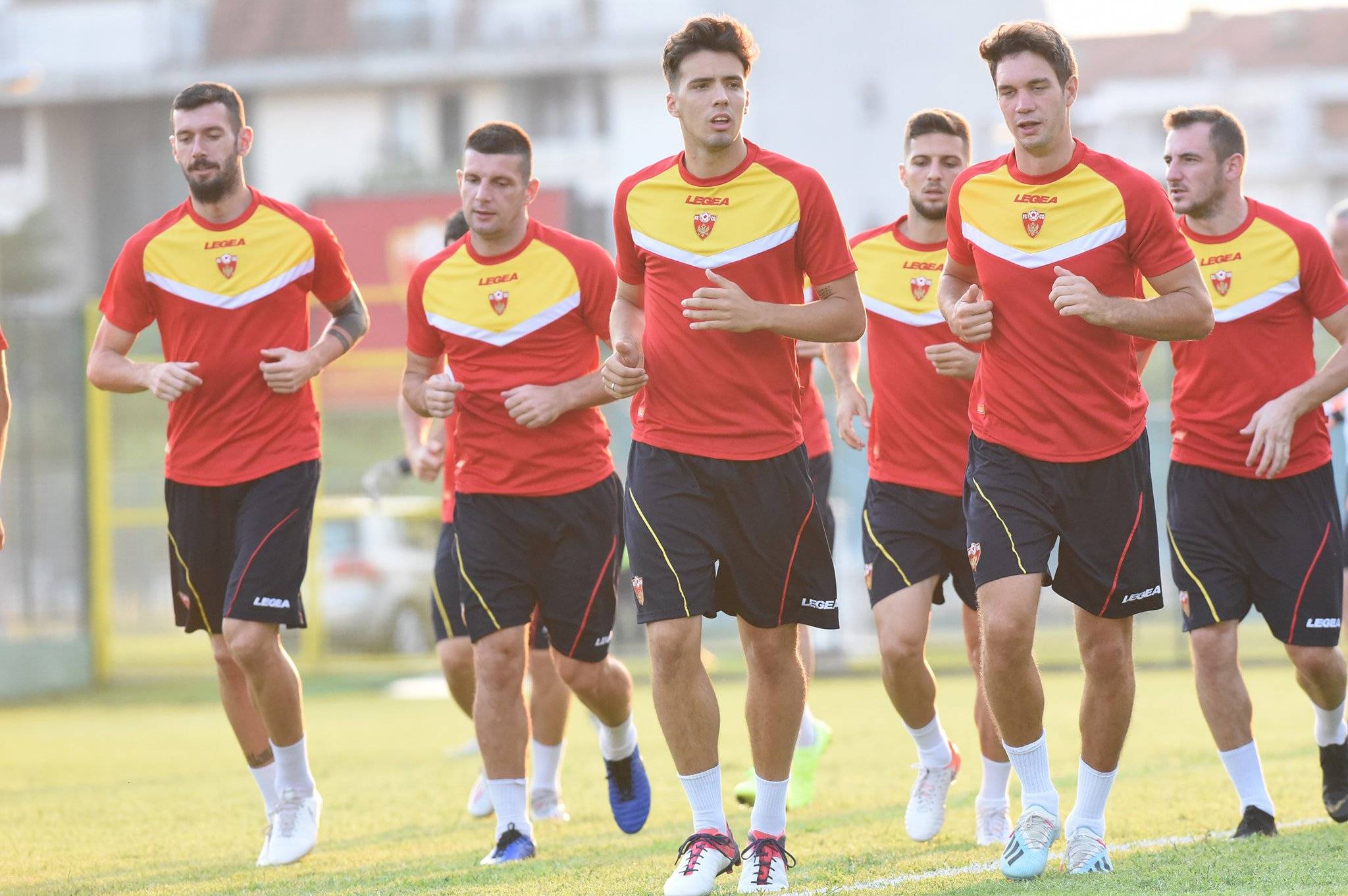 瑞士队备战威尔士的激烈战斗 瑞士队备战威尔士的激烈战斗