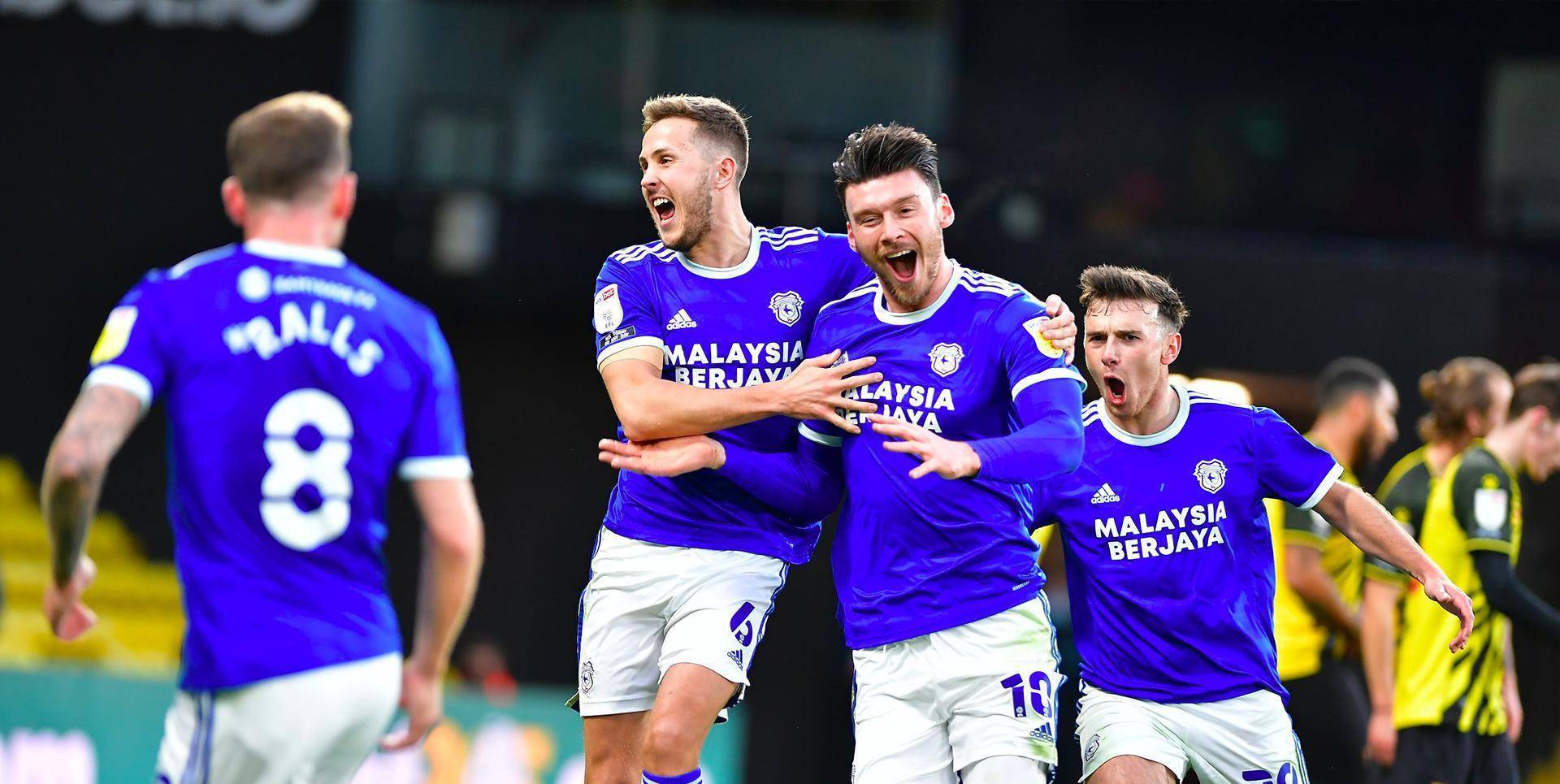 世俱杯时间-拜仁慕尼黑大胜皇家马德里,锁定欧冠出线权的简单介绍