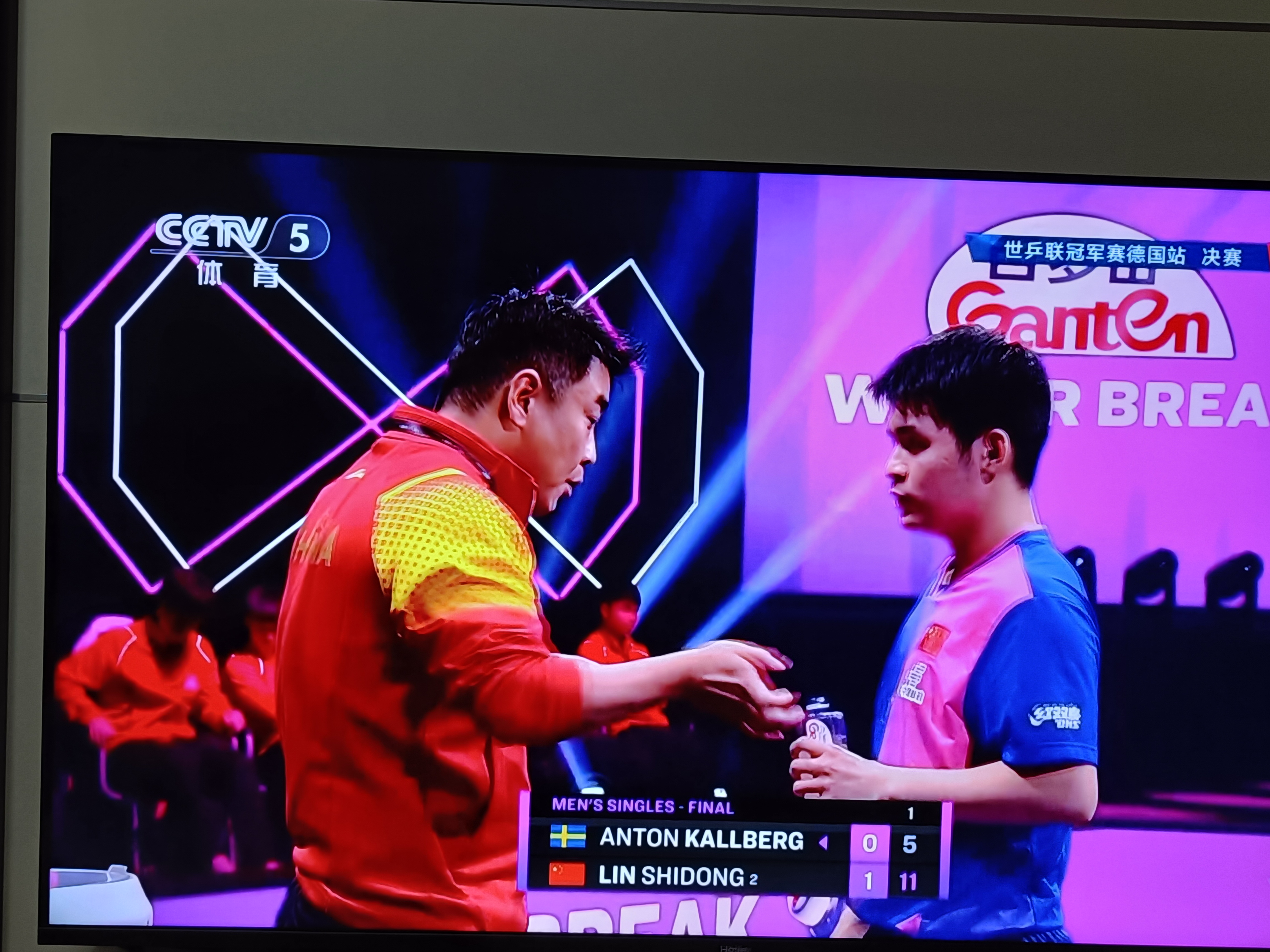 瑞典运动员勇创佳绩,再次登上领奖台 瑞典运动员勇创佳绩,再次登上领奖台