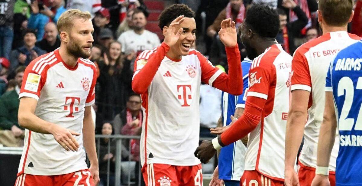 拜仁慕尼黑再战强手，一鼓作气连扳两城