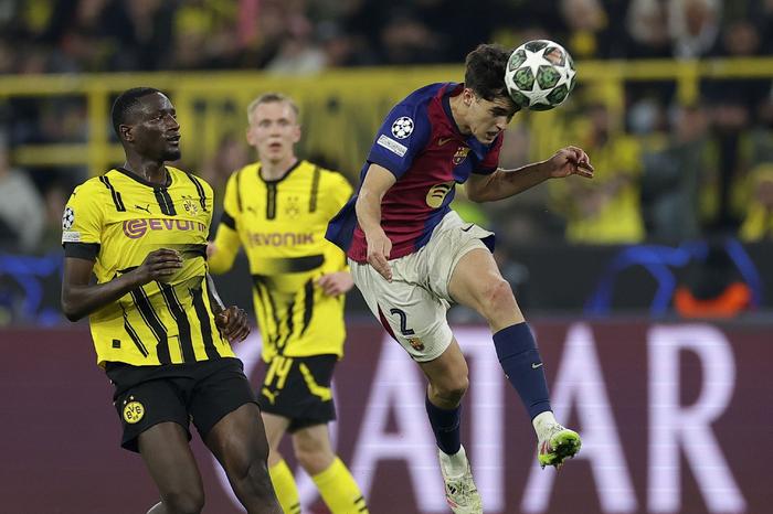 英国击败巴西，晋级男子足球半决赛