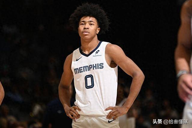 灰熊击败公牛,穆兰三双数据稳固优势 灰熊击败公牛,穆兰三双数据稳固优势