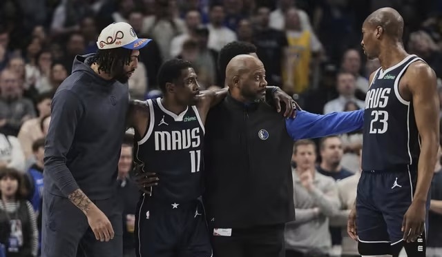 包含小牛遭遇伤病潮,多名球员停赛的词条 包含小牛遭遇伤病潮,多名球员停赛的词条