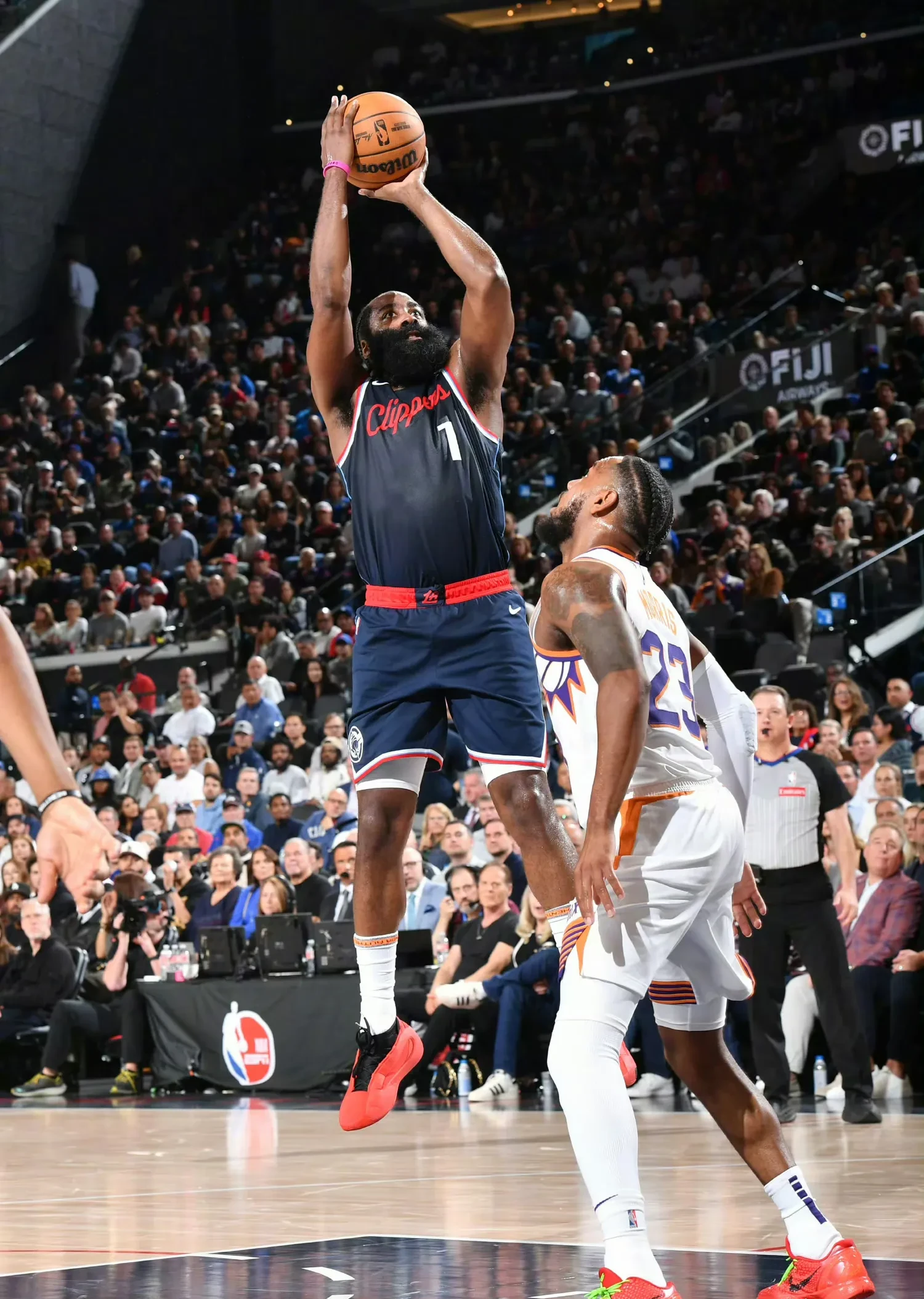 世俱杯决赛-火箭新赛季取得两连胜，哈登状态回暖