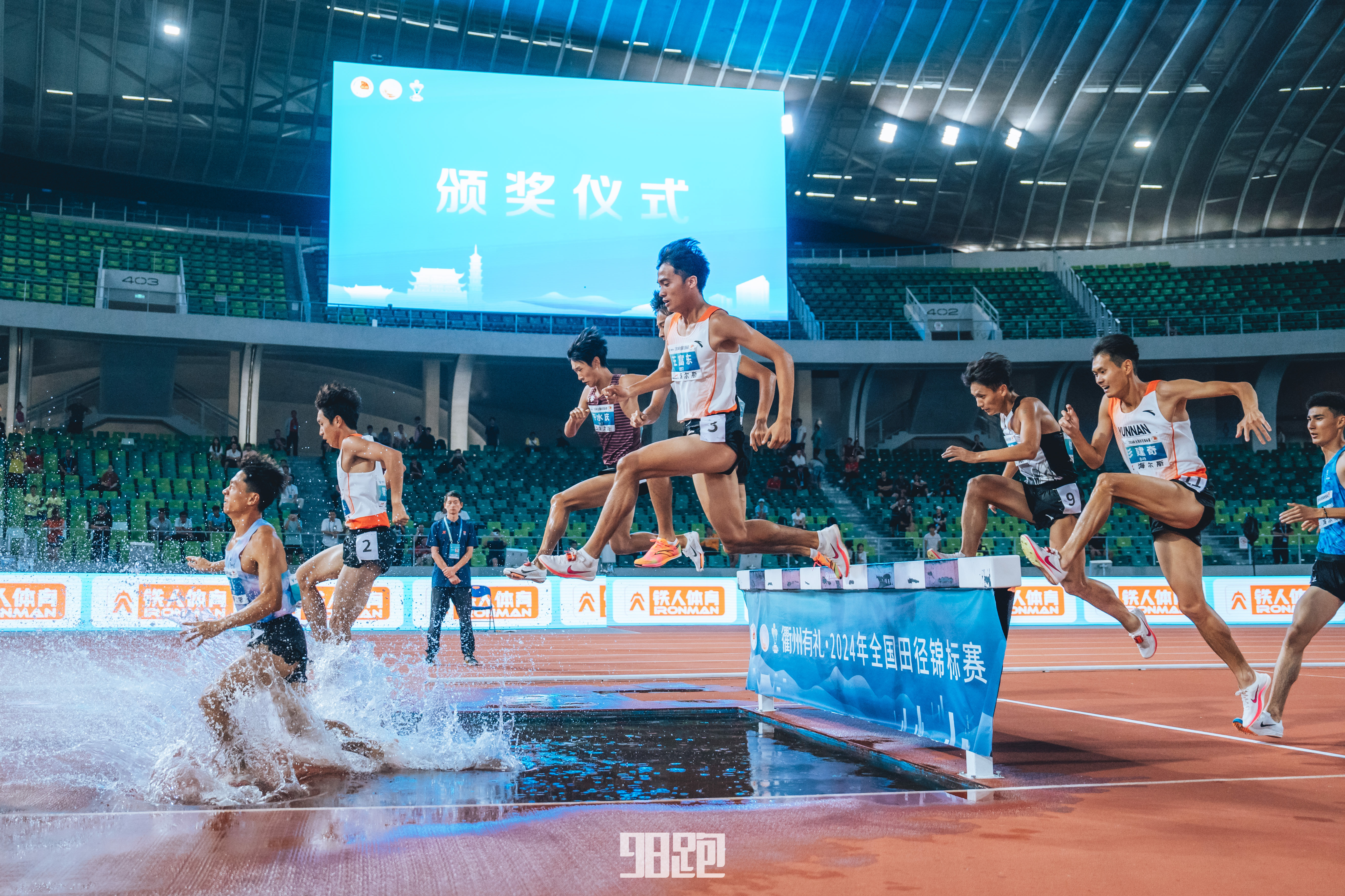 世俱杯官网-包含田径锦标赛:西安选手刷新世界纪录,斩获金牌的词条